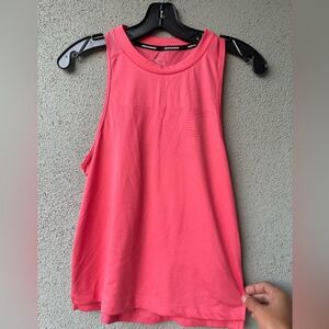 free with any purchase over 30$ add it to your bundle Nike running Dri-Fit